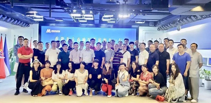 全國(guó)醫(yī)藥,醫(yī)療器械,董事長(zhǎng)精品班 ,醫(yī)董班